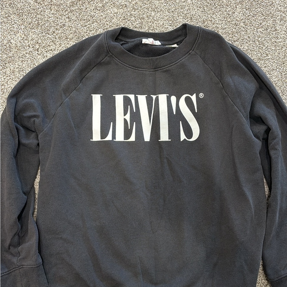 Levi's Women’s Gray Sweatshirt in Size Small